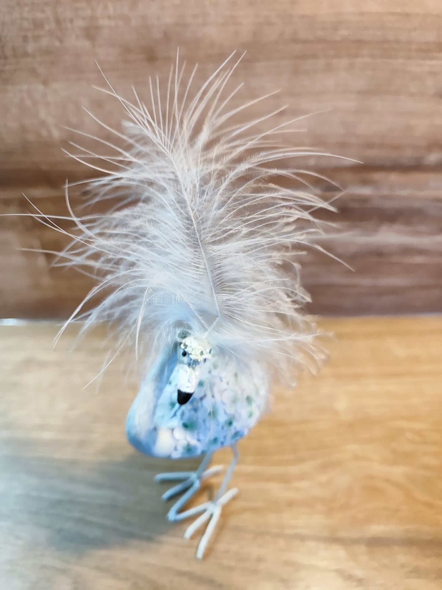 Kleiner Flamingo/im Blumenkleid/Kopffedern/Petrol/Metall/Polyresin 16cm