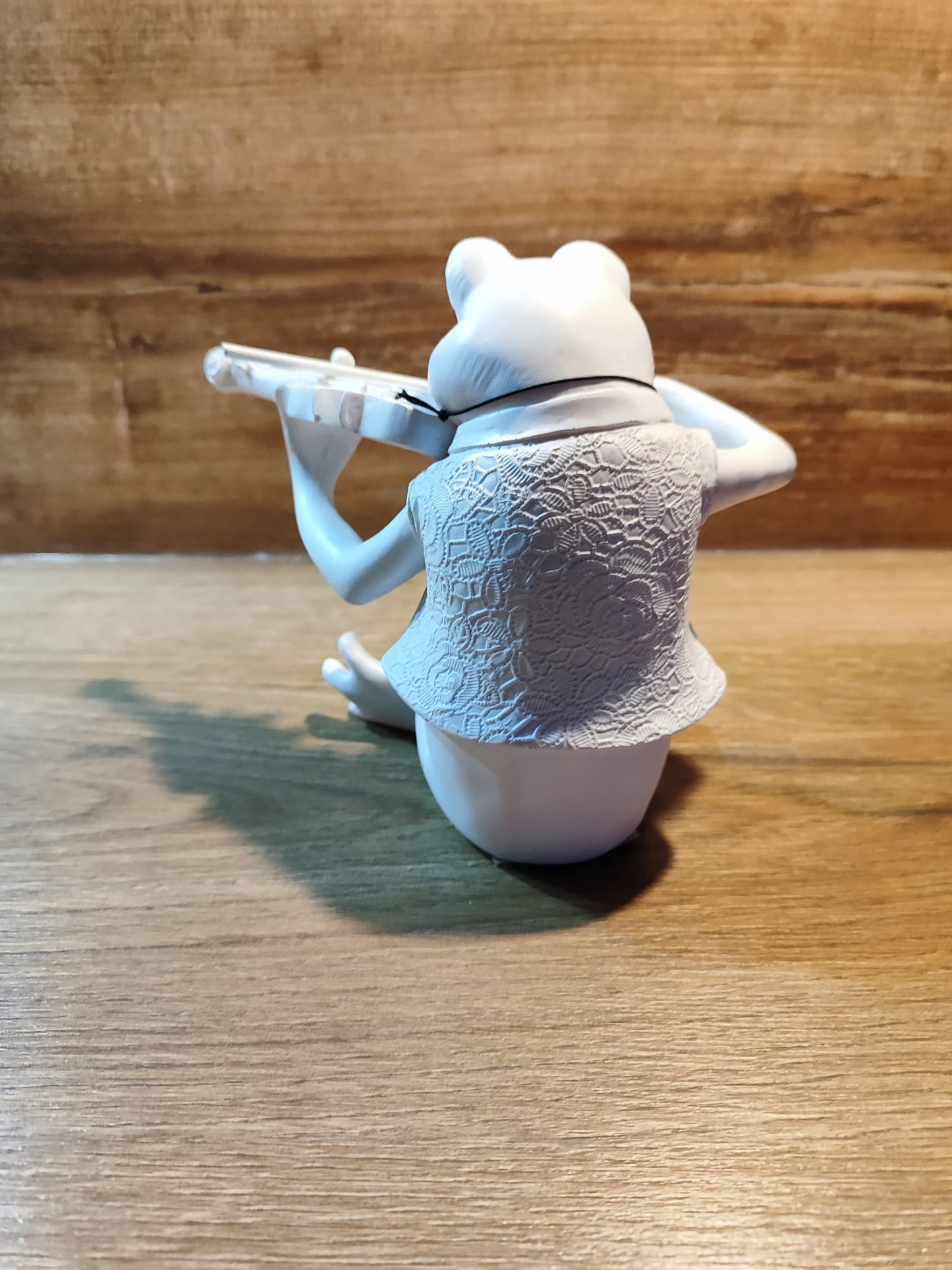 Frosch/Musik/Geige/ massiv/ sehr beliebt/Poly/ weiß, tolle Dekoration 15cm