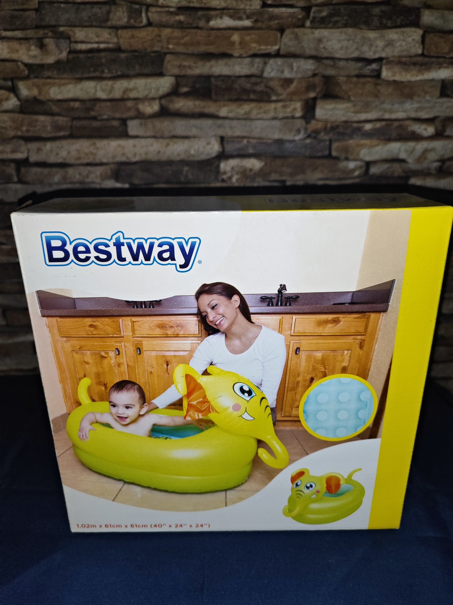 Bestway/ Babybad/ Elefant /Gelb ca. 1,02m x 61 cm x 61 cm/ 40" x 24" x 24"