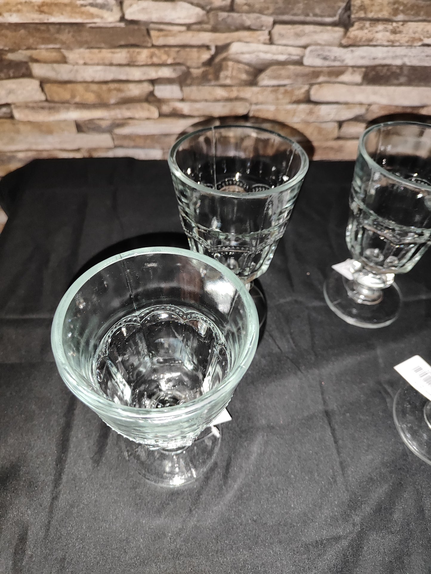 4er Gläser für Eis, Wein, Wasser/ oder anderweitig verwendbar/Dekoration/massiv ca. 15 cm