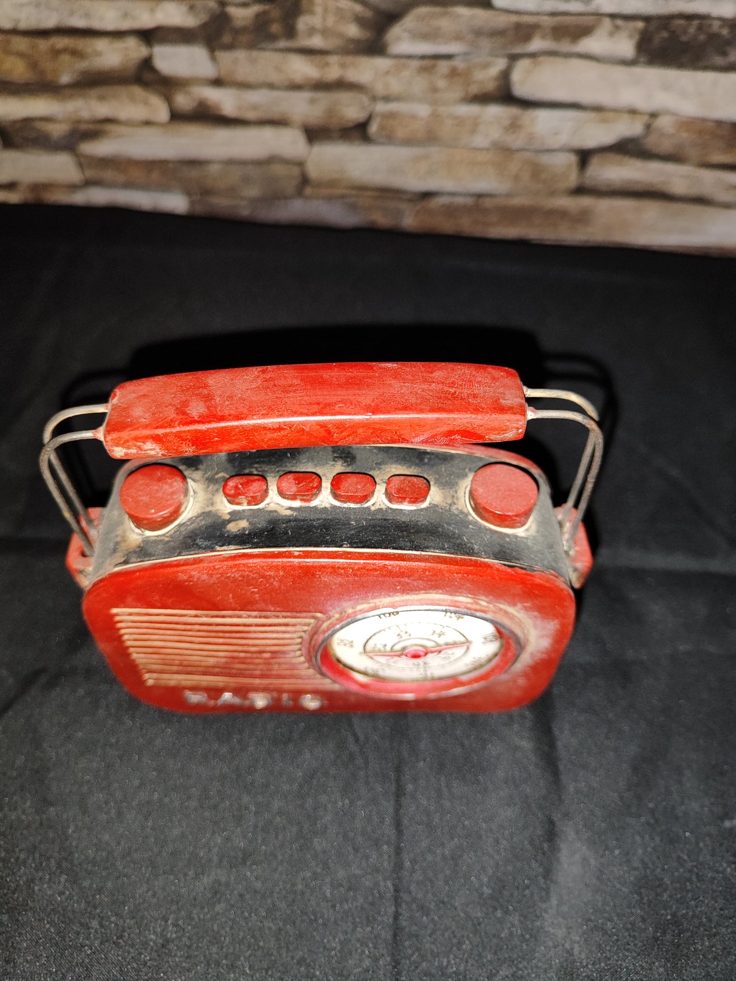 Retro Poly-Radio/ Radio/ Dekoration/ Retro/ Antiklook ca. 13x13 cm