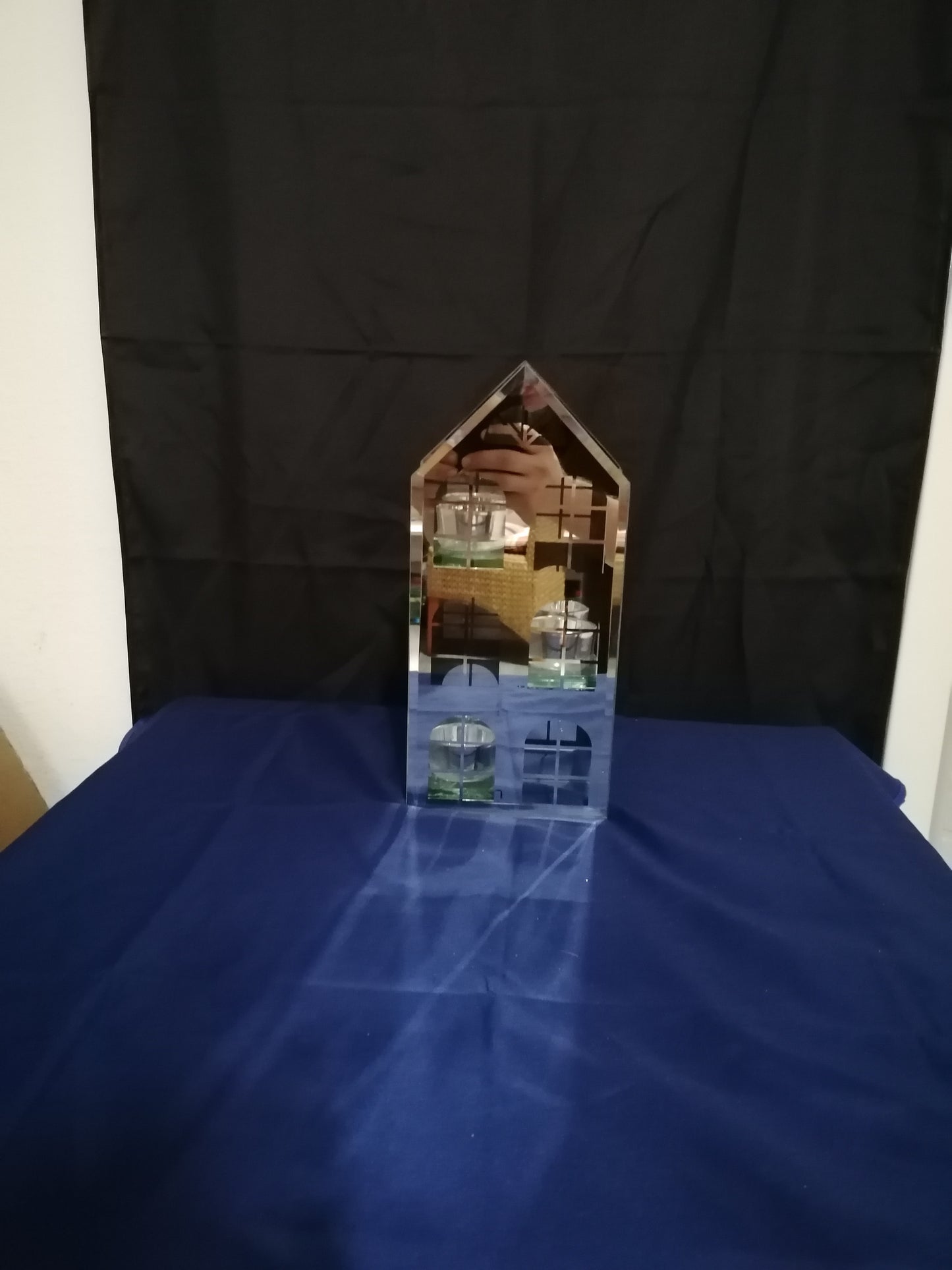 Spiegelhaus 3er Teelichthalter/3D Effekt/ 28 cm x 13 cm