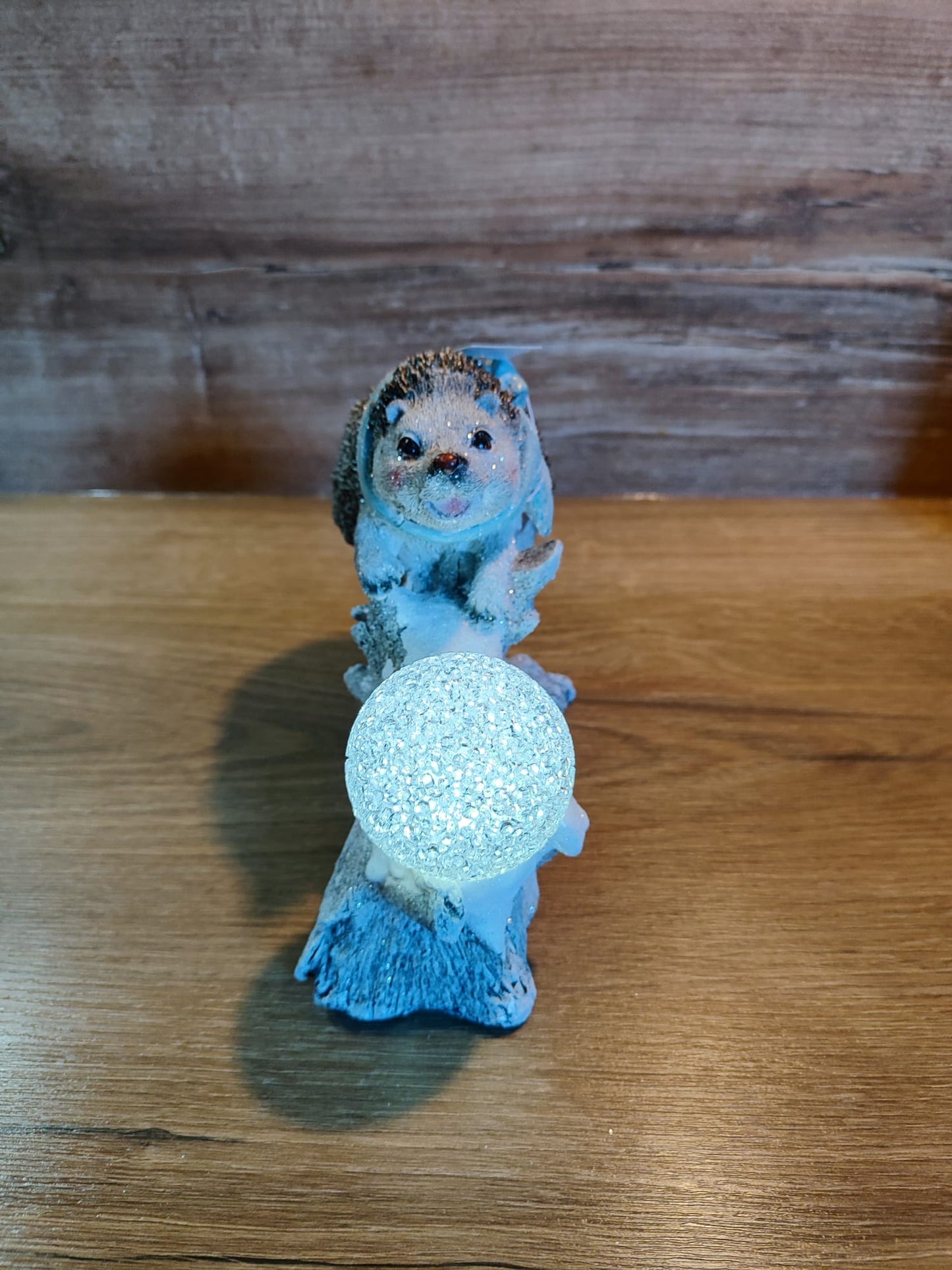 LED Winterigel auf Ast/ LED-Kugel/ Glitzer / 16cm/ Winter