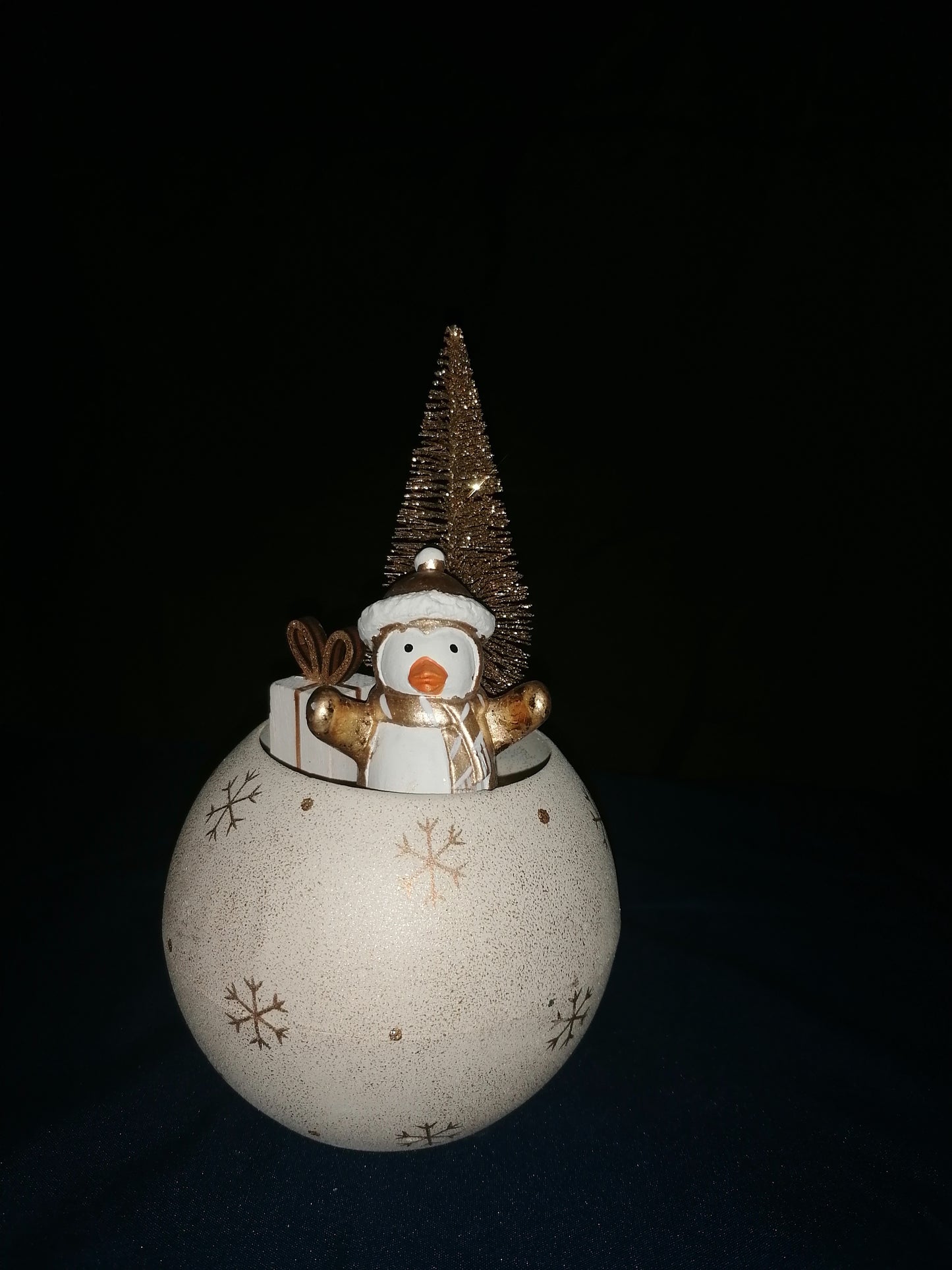 LED METALLKUGEL PINGUIN UND DEKO CREME GOLD größe 15 cm x 11 cm