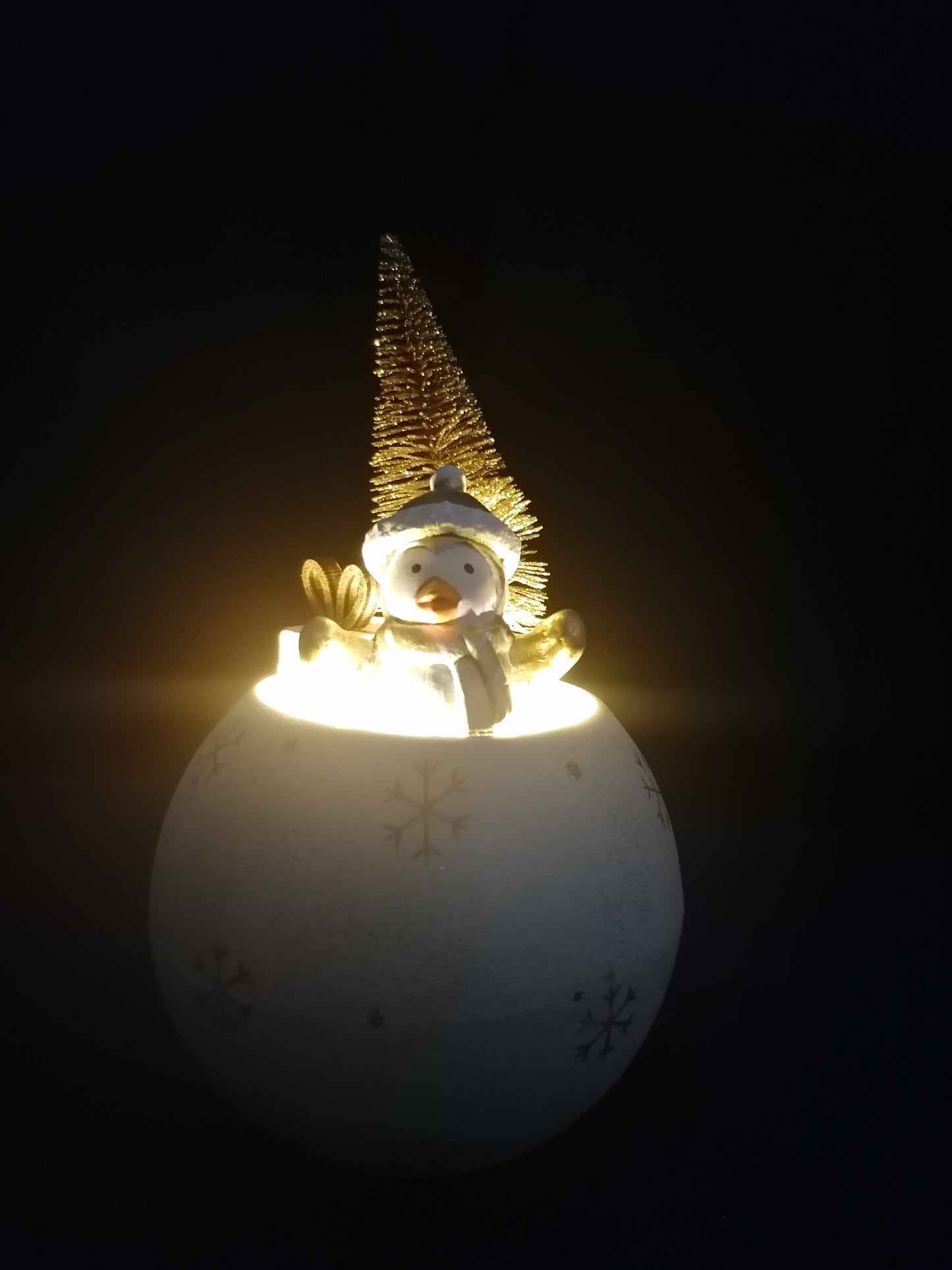 LED METALLKUGEL PINGUIN UND DEKO CREME GOLD größe 15 cm x 11 cm